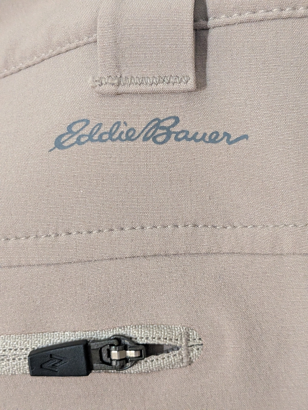Eddie Bauer Women's Traverse, Cargo Pants in Taupe, Size 10 - Picture 10 of 16